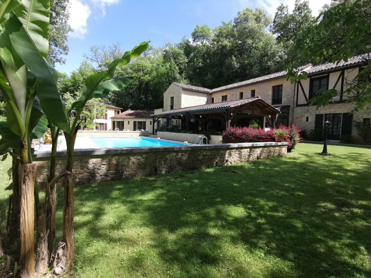Hotel Le Relais Du Touron Carsac-Aillac Экстерьер фото