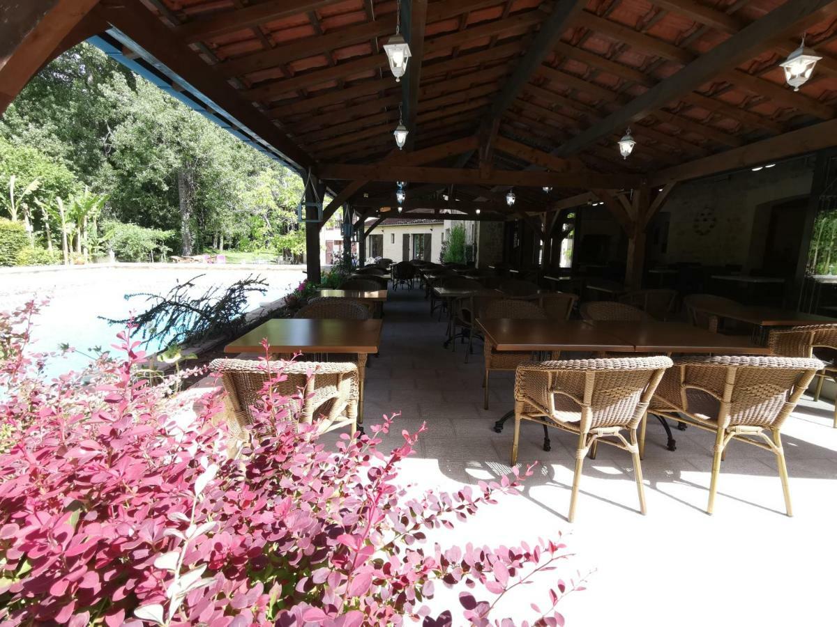 Hotel Le Relais Du Touron Carsac-Aillac Экстерьер фото